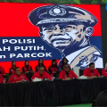 PDIP Pajang Foto Hoegeng Kritisi Partai Cokelat, Hasto: Jadilah Polisi Merah Putih, Bukan Parcok